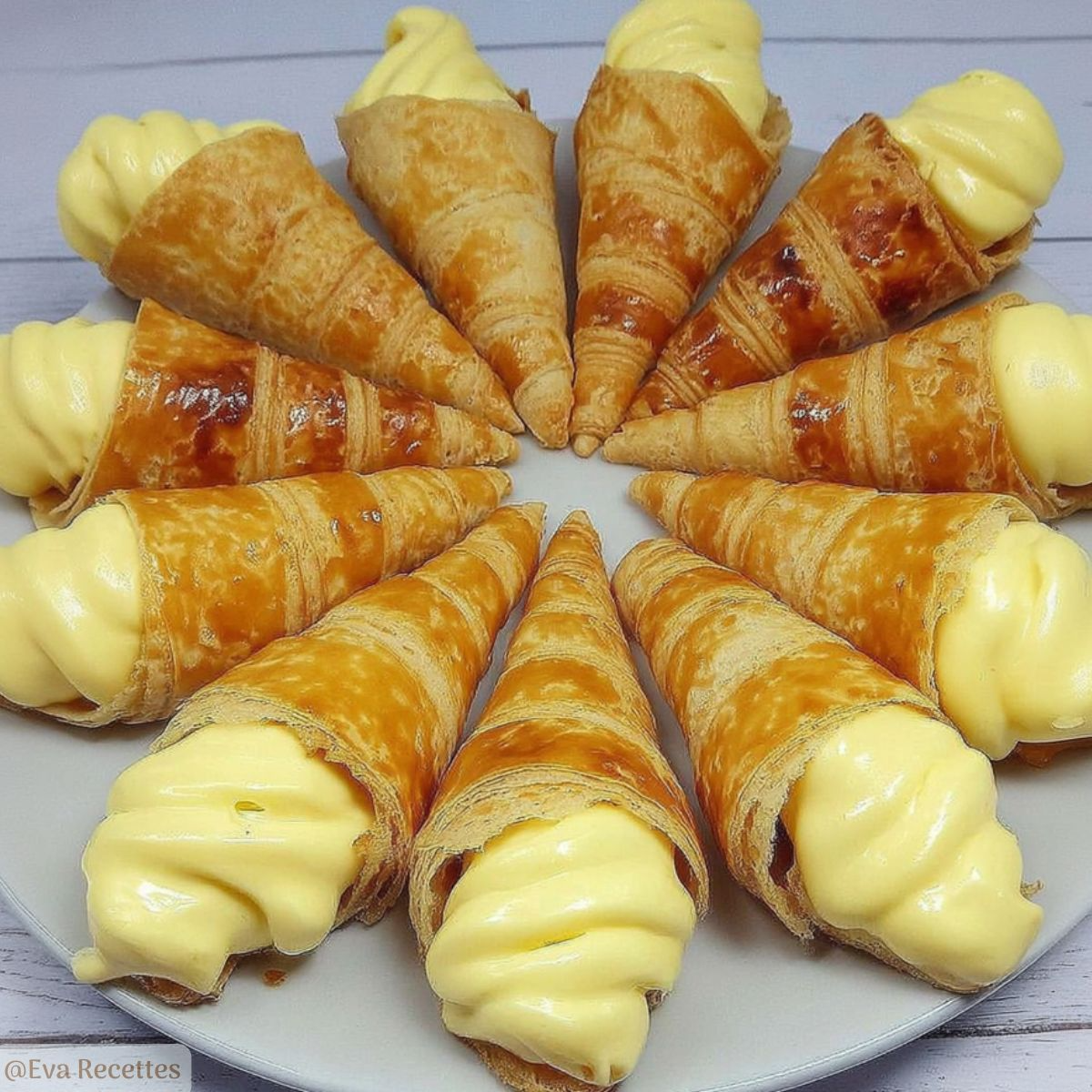 Accueil 4 Recette de Cornets à la Crème Pâtissière Maison