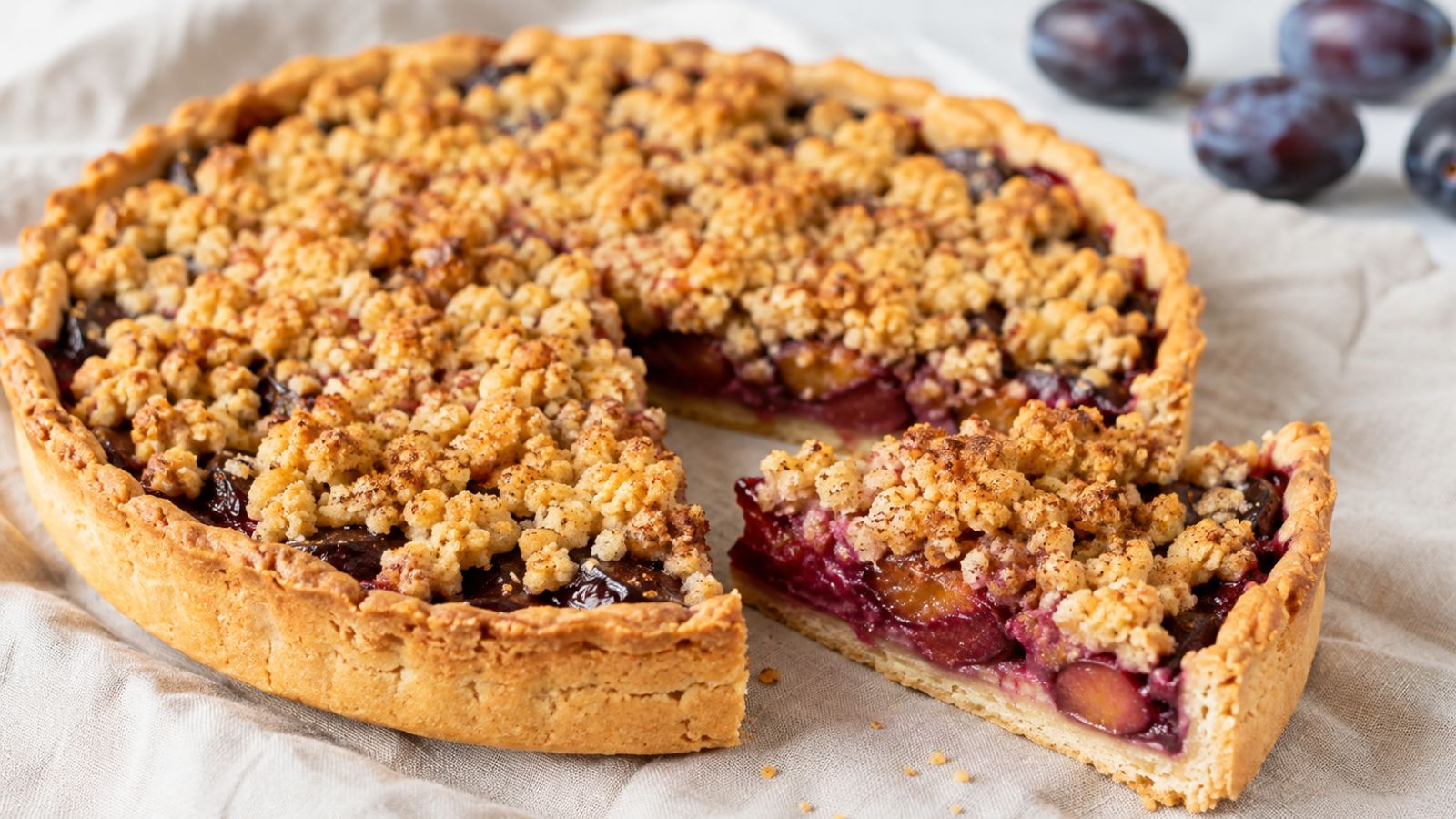Tarte aux Quetsches, Crumble et Cannelle : Croustillante et Fondante
