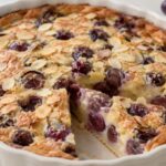 Clafoutis aux raisins Muscat et amandes
