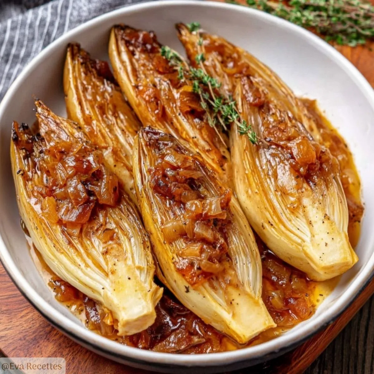 Accueil 7 Endives braisées aux oignons au four